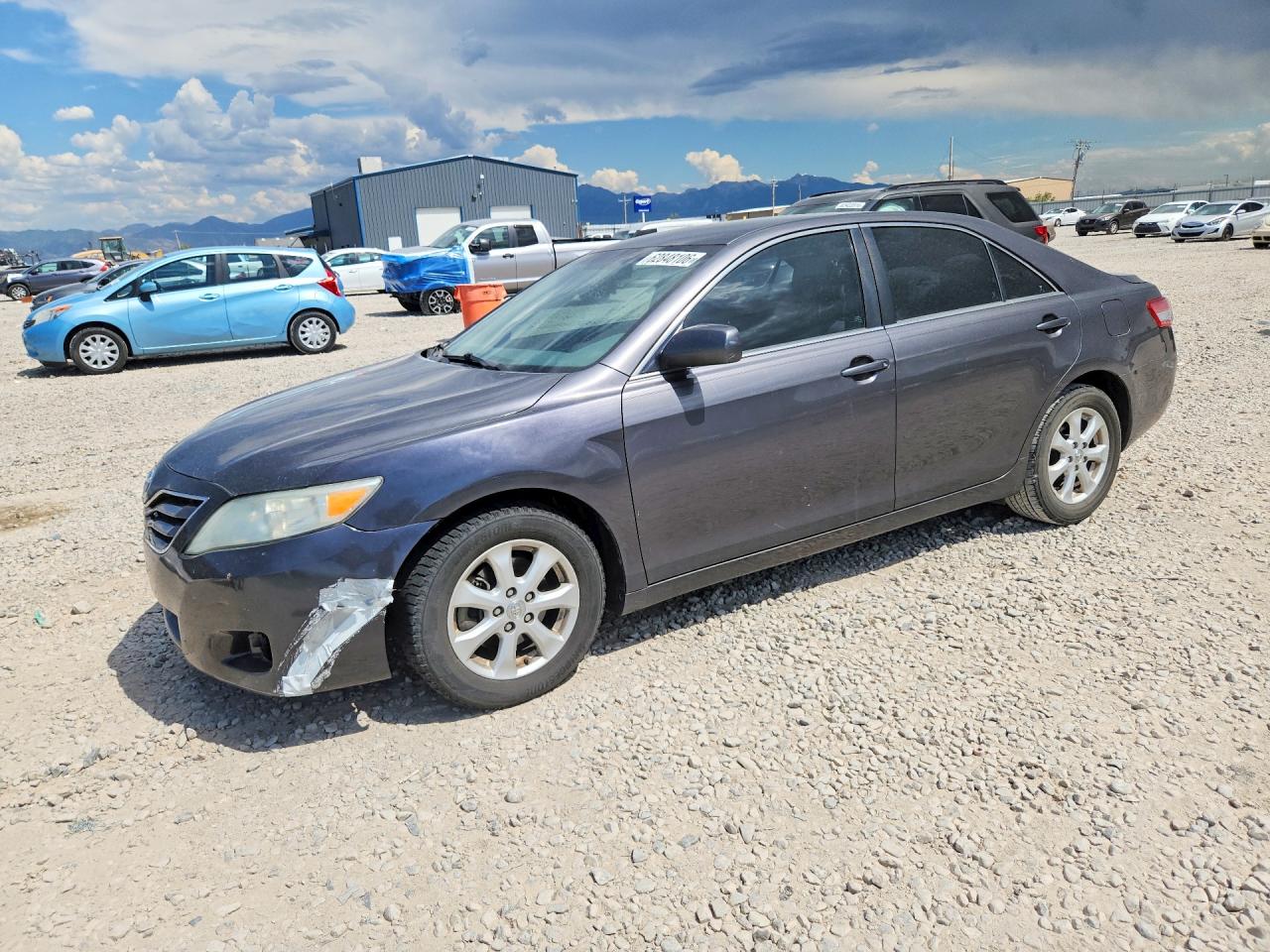 2011 TOYOTA CAMRY