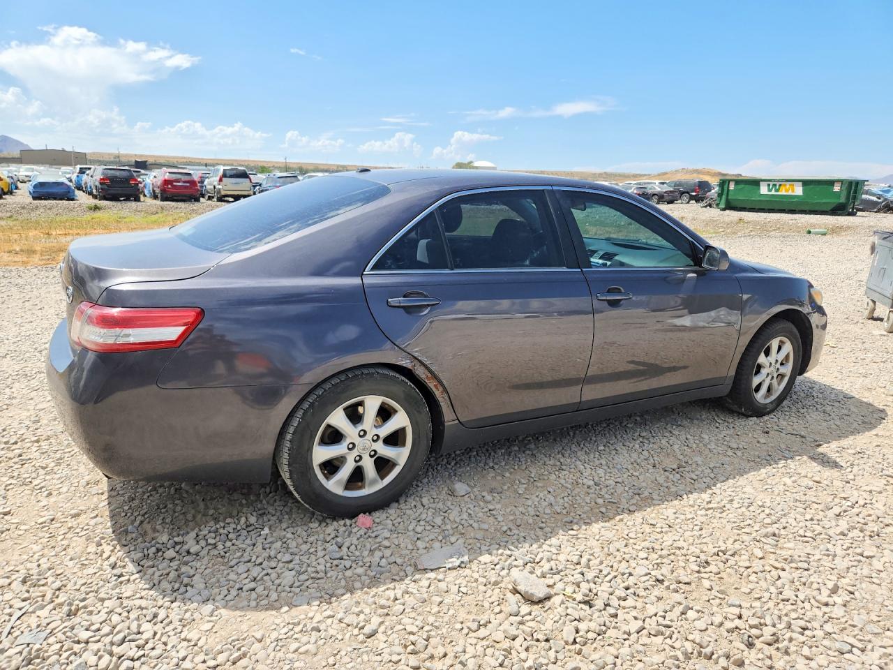 2011 TOYOTA CAMRY