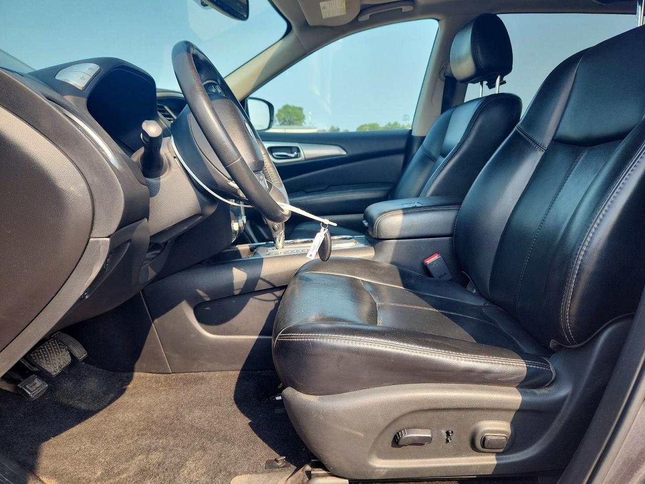 2017 NISSAN PATHFINDER