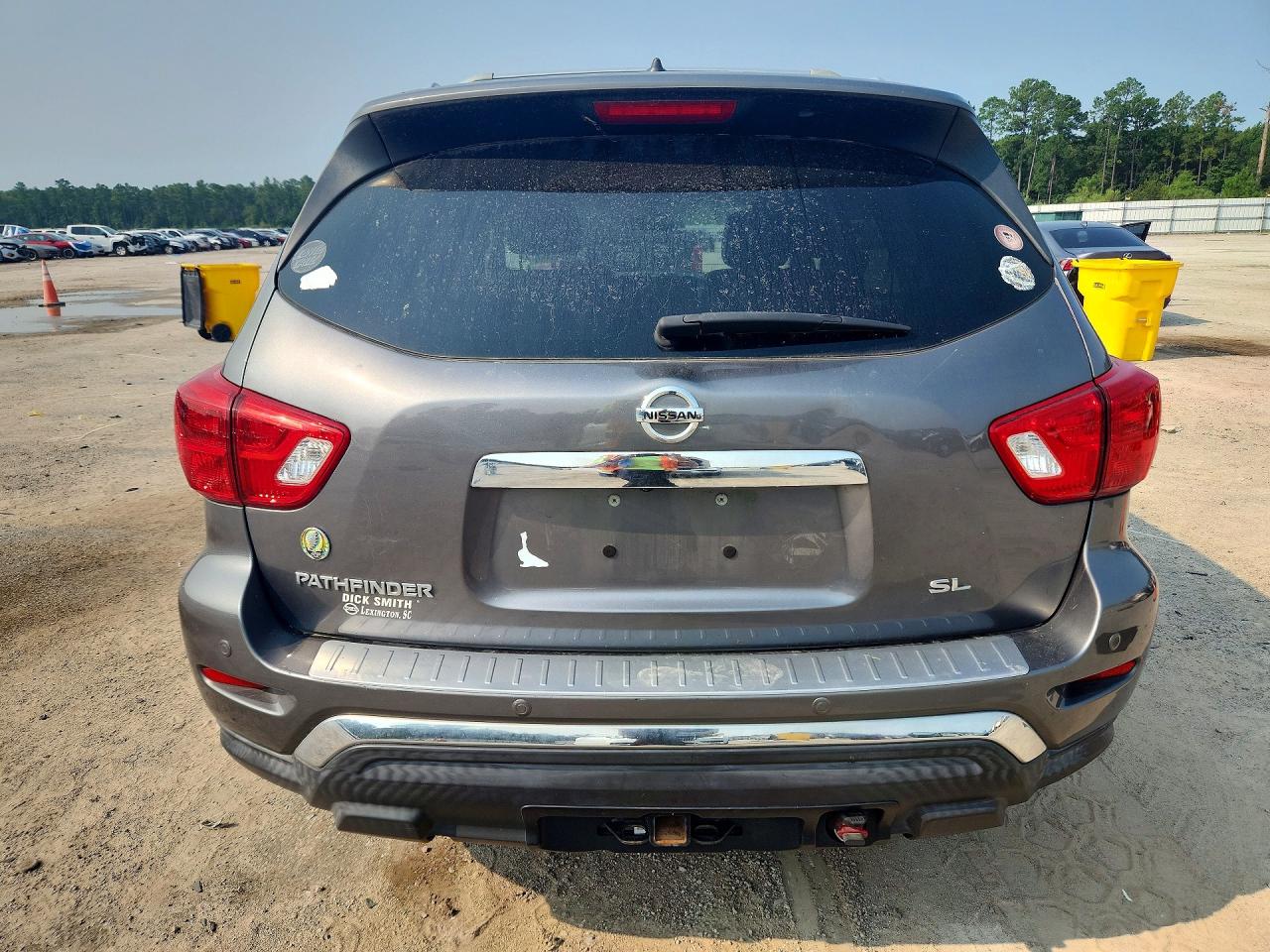 2017 NISSAN PATHFINDER