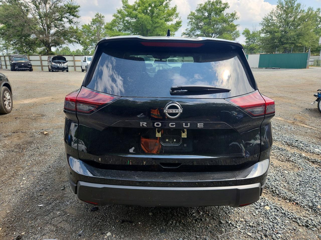2026 NISSAN ROGUE
