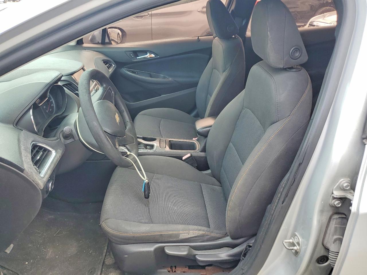 2017 CHEVROLET CRUZE