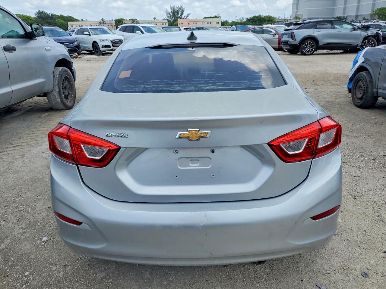 2017 CHEVROLET CRUZE