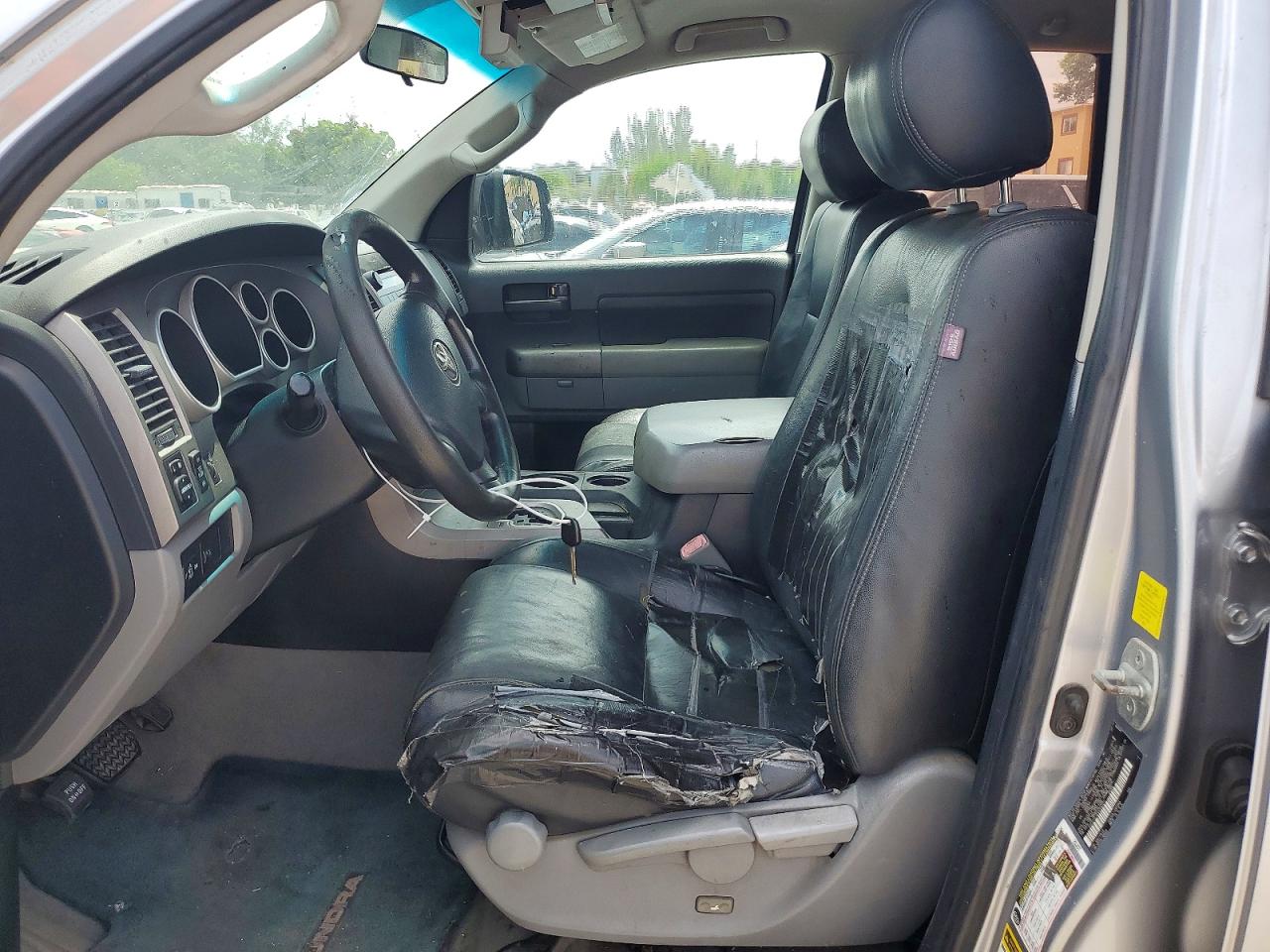 2010 TOYOTA TUNDRA