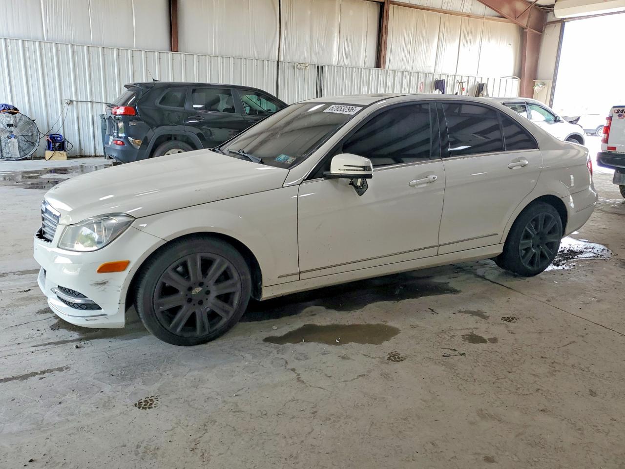2013 MERCEDES-BENZ C-CLASS