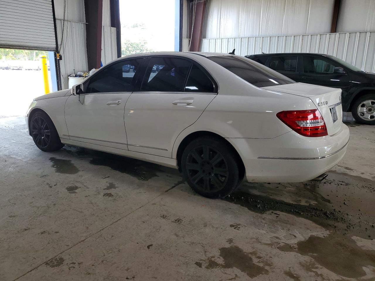 2013 MERCEDES-BENZ C-CLASS