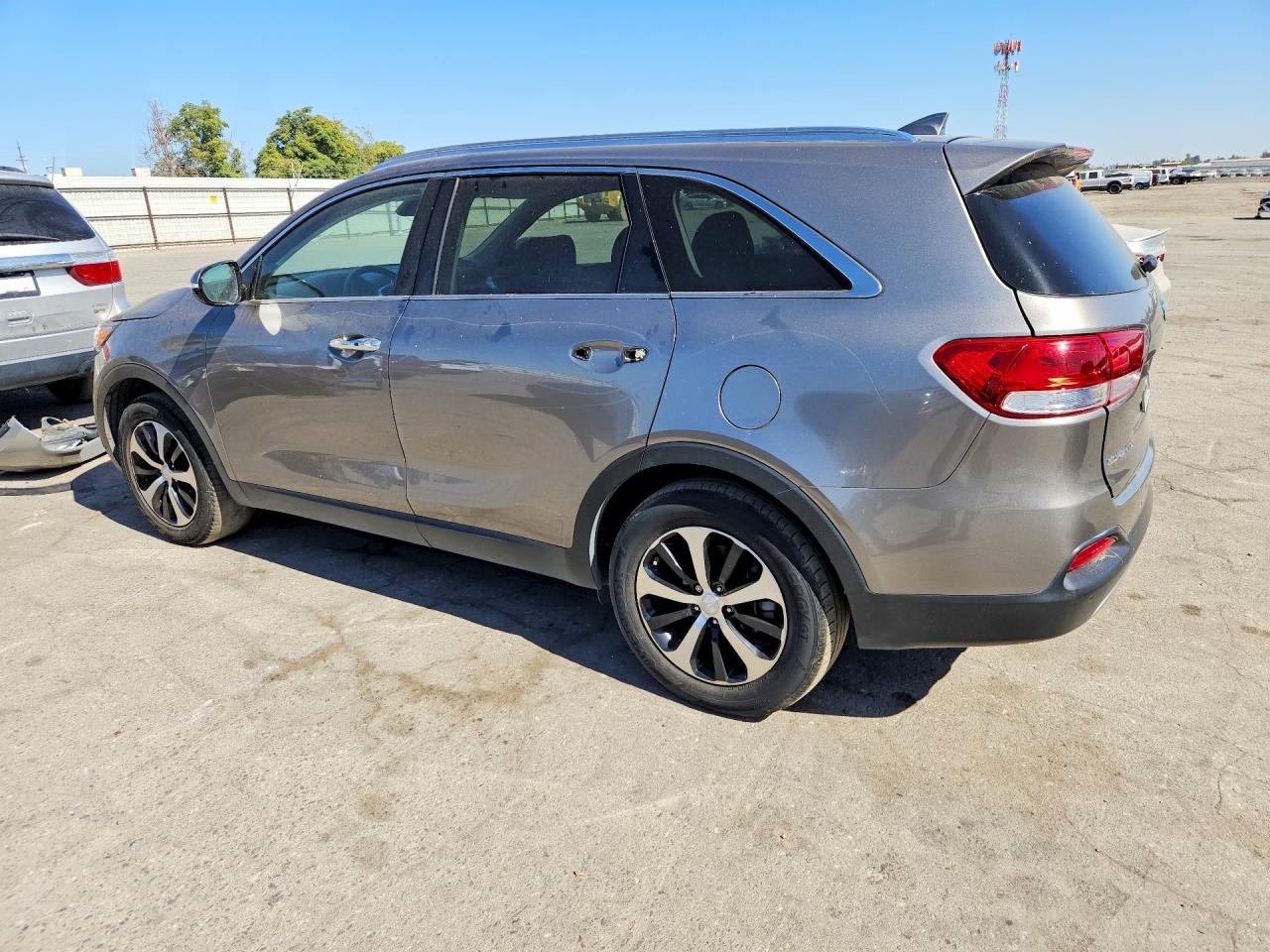 2017 KIA SORENTO
