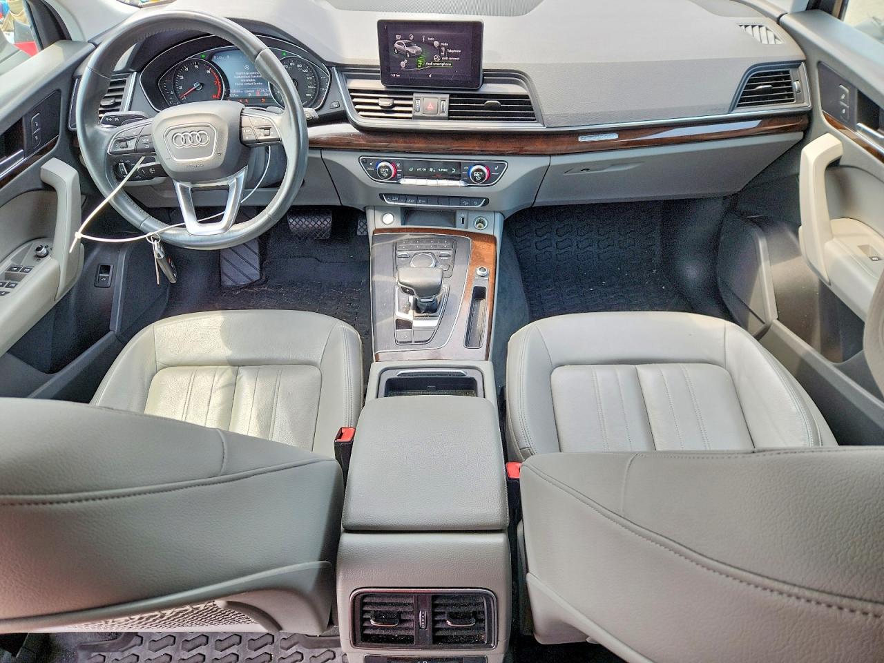2019 AUDI Q5