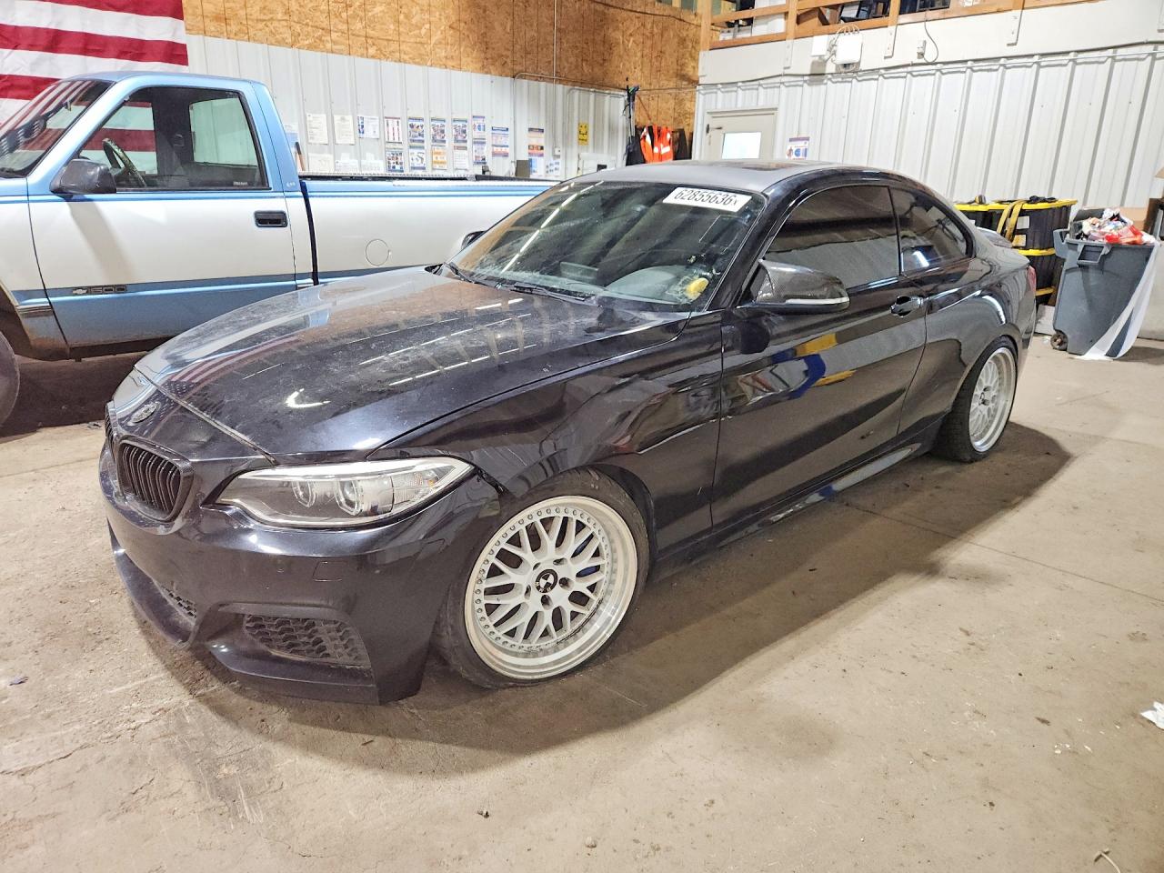 2016 BMW M2