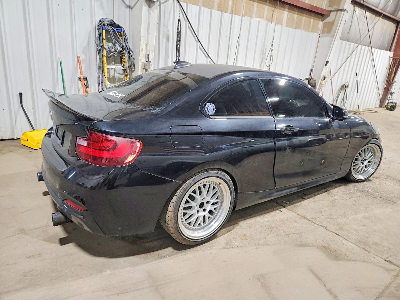 2016 BMW M2