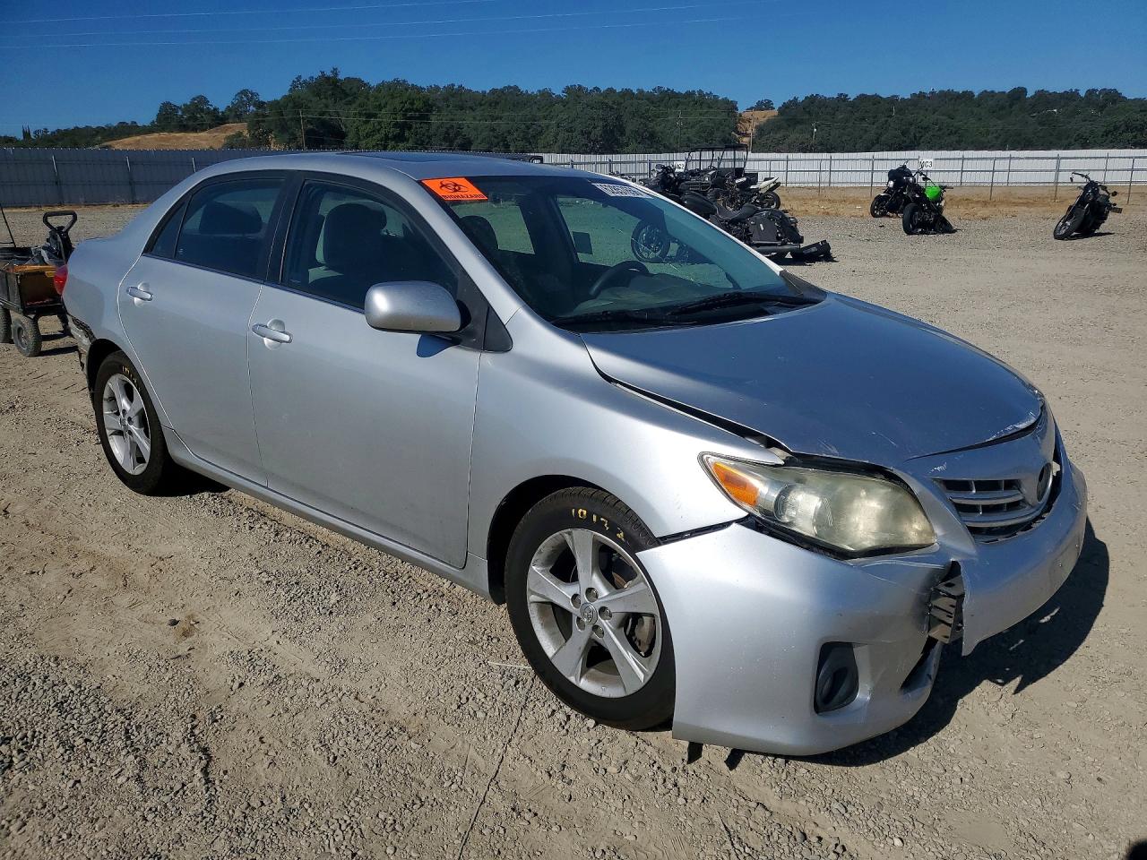 2013 TOYOTA COROLLA