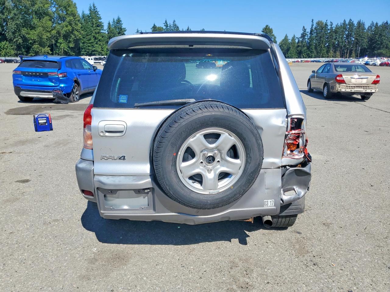 2001 TOYOTA RAV4