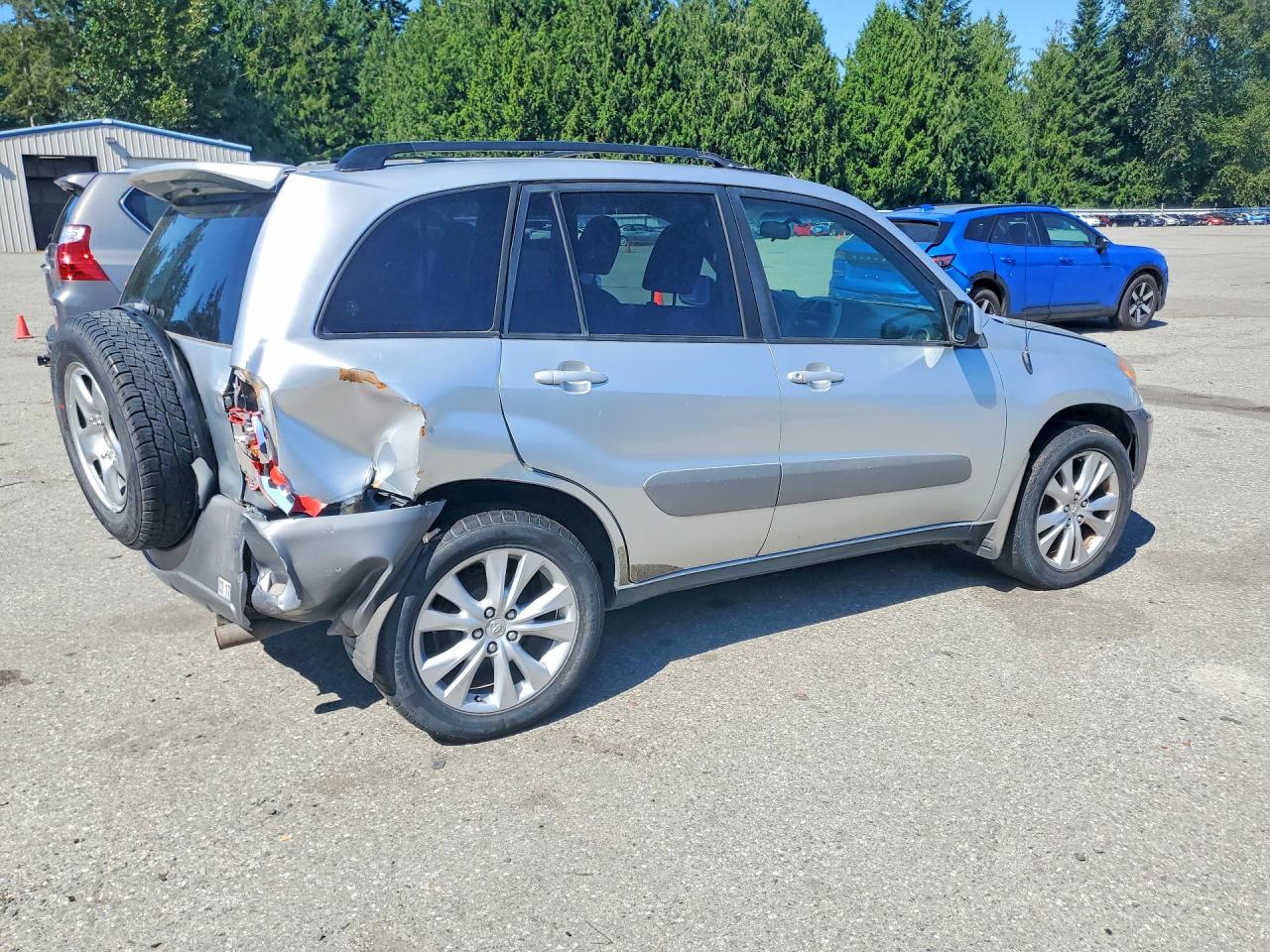 2001 TOYOTA RAV4