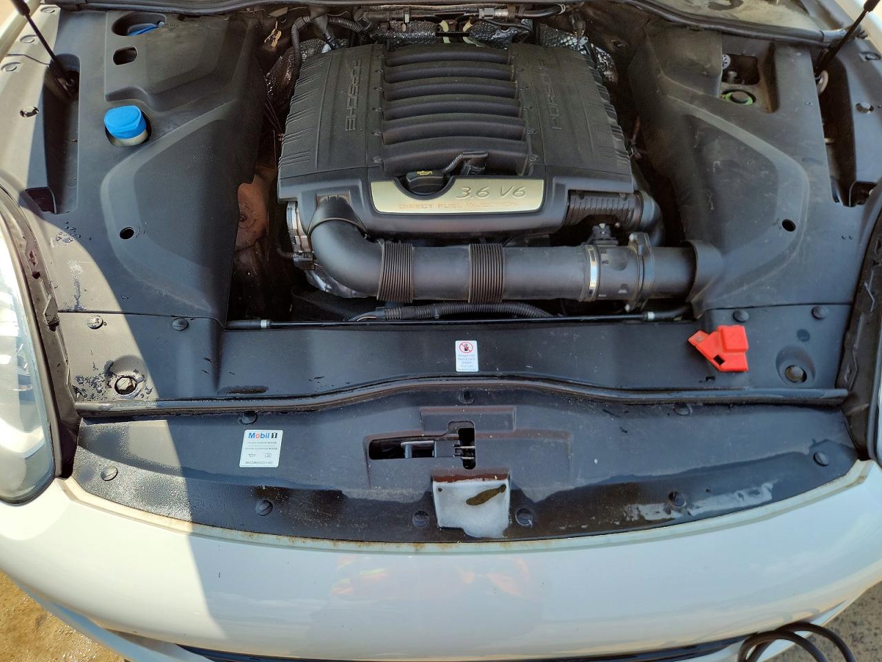 2018 PORSCHE CAYENNE