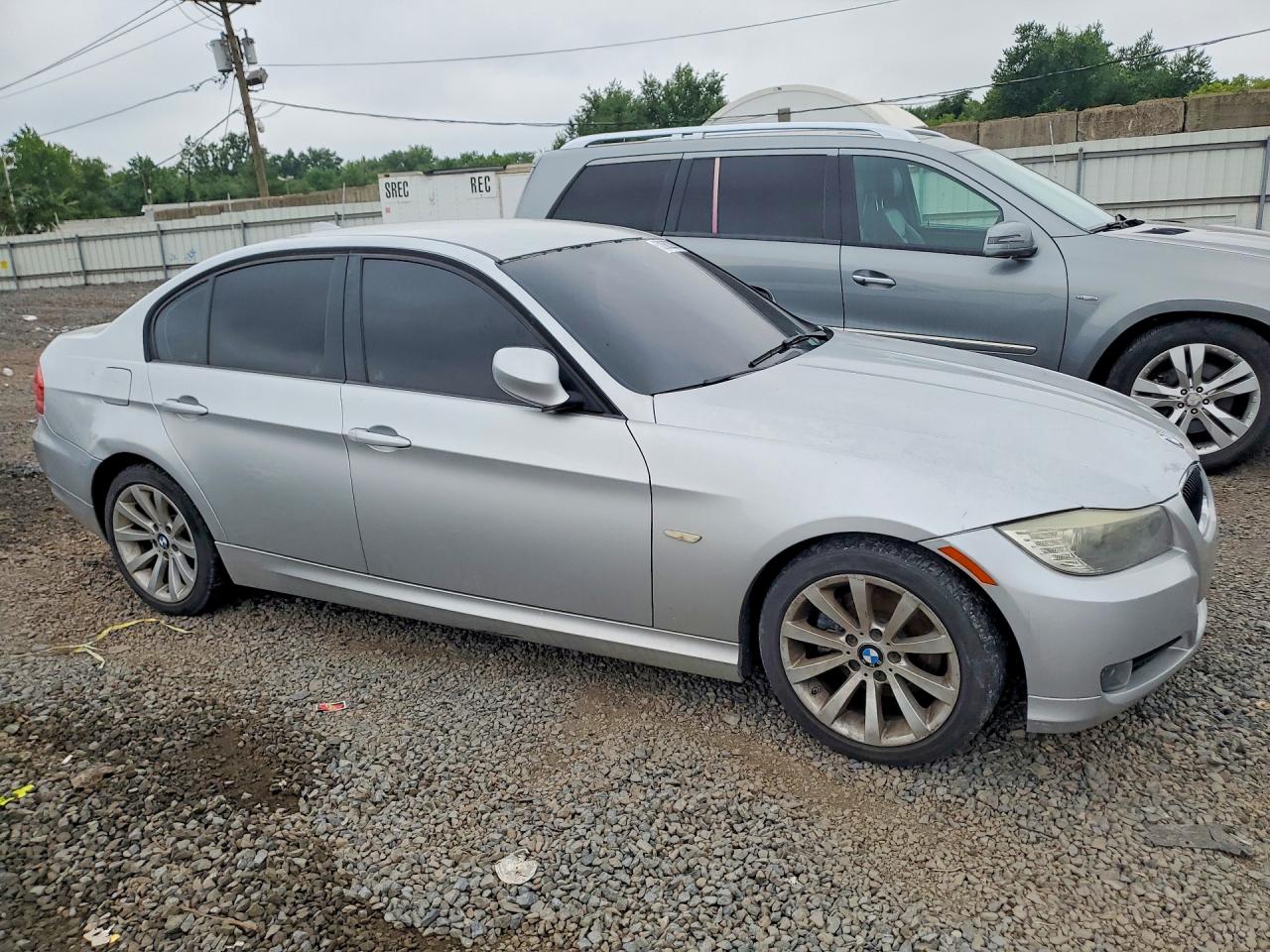 2011 BMW 3 SERIES