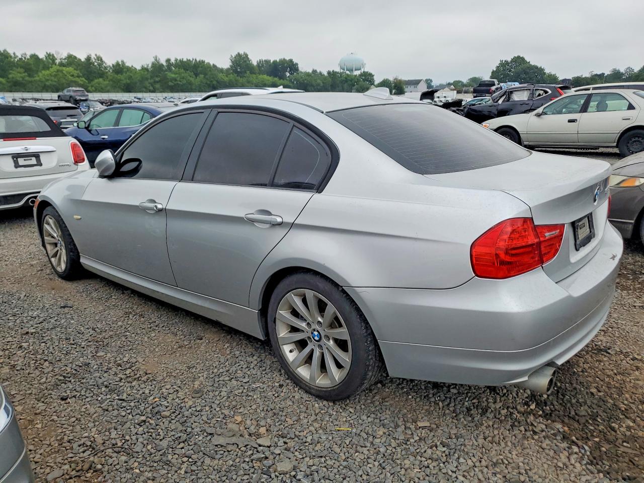 2011 BMW 3 SERIES