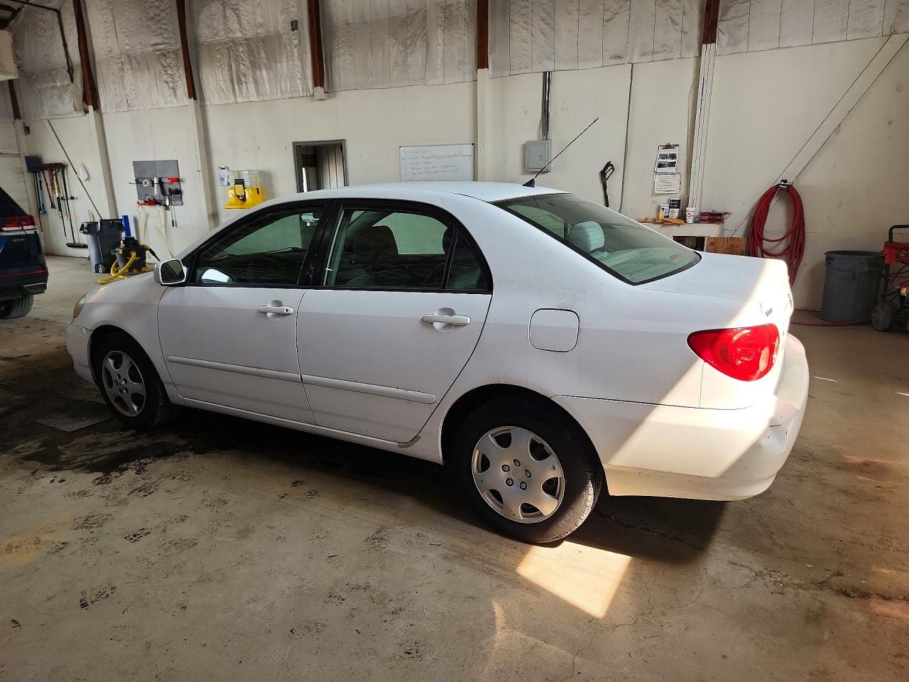 2005 TOYOTA COROLLA
