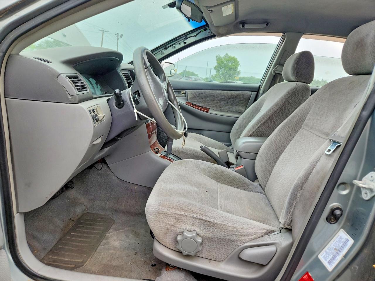 2003 TOYOTA COROLLA