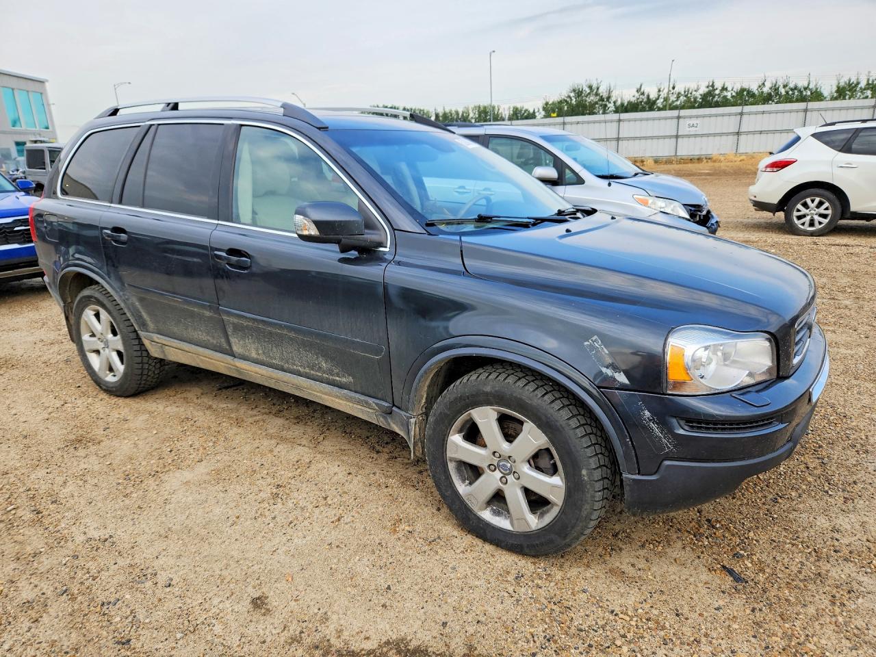 2011 VOLVO XC90