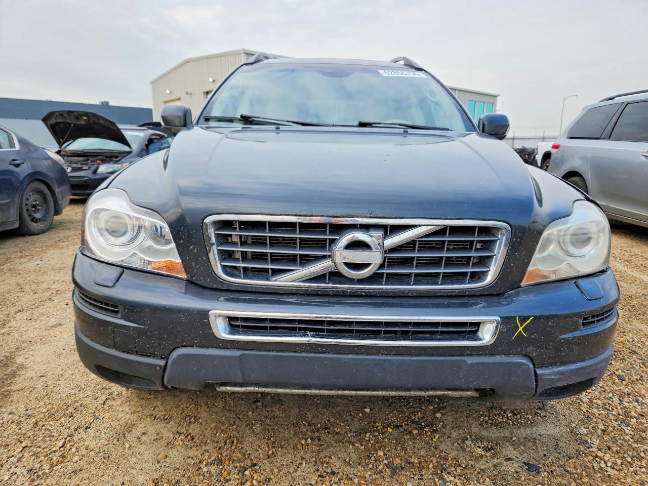 2011 VOLVO XC90