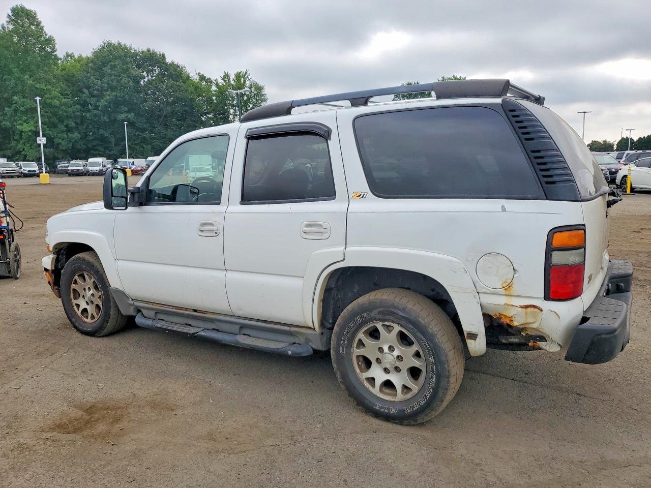2004 CHEVROLET TAHOE