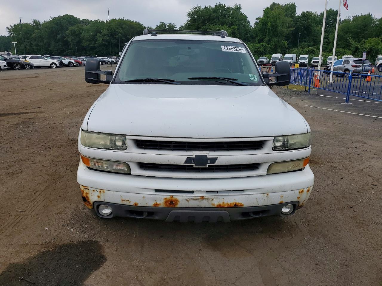 2004 CHEVROLET TAHOE