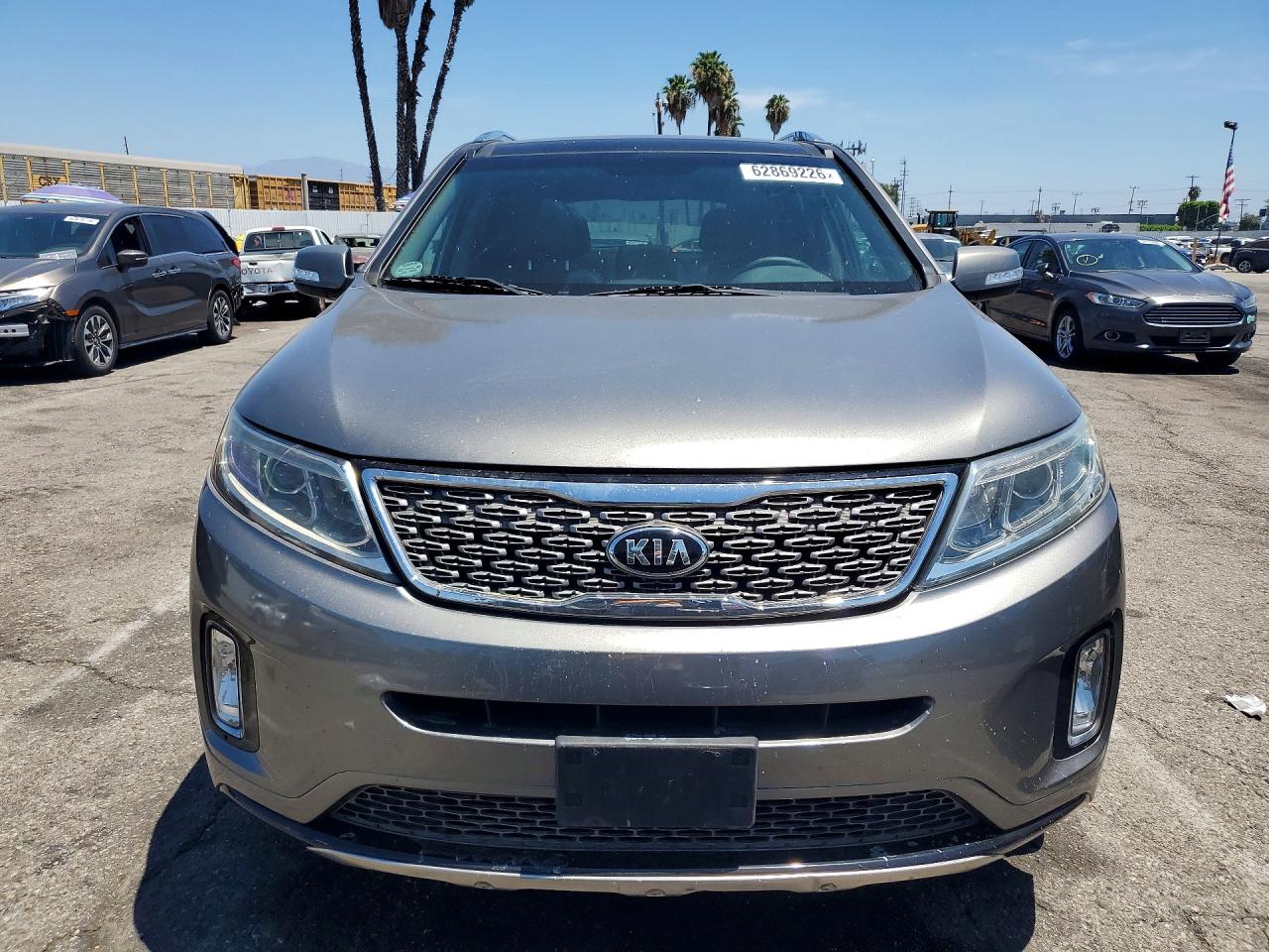 2015 KIA SORENTO