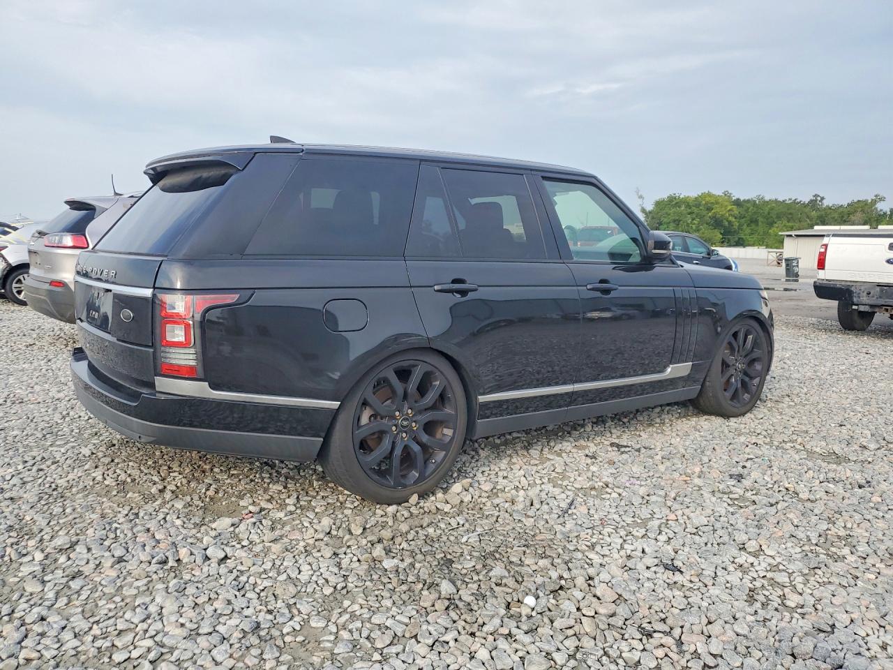 2017 LAND ROVER RANGEROVER