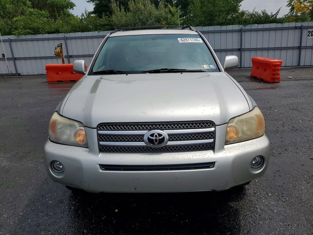 2006 TOYOTA HIGHLANDER