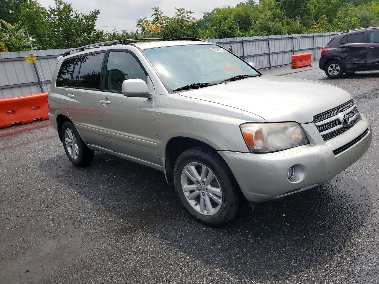 2006 TOYOTA HIGHLANDER
