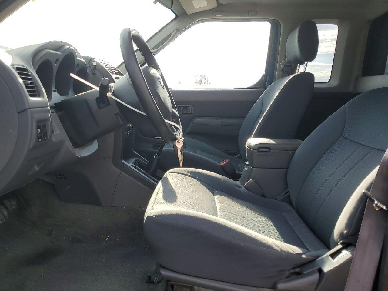 2002 NISSAN FRONTIER