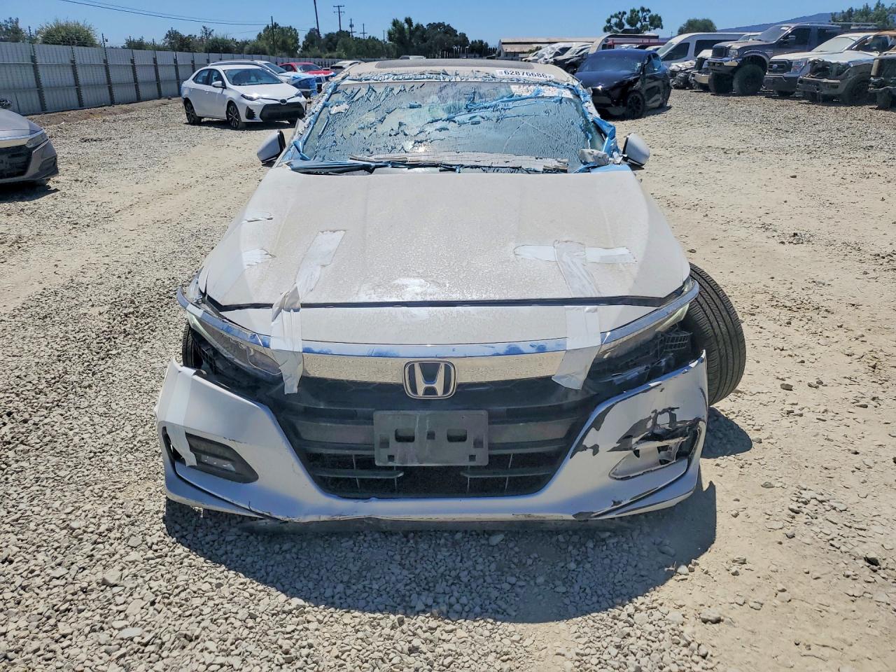 2019 HONDA ACCORD