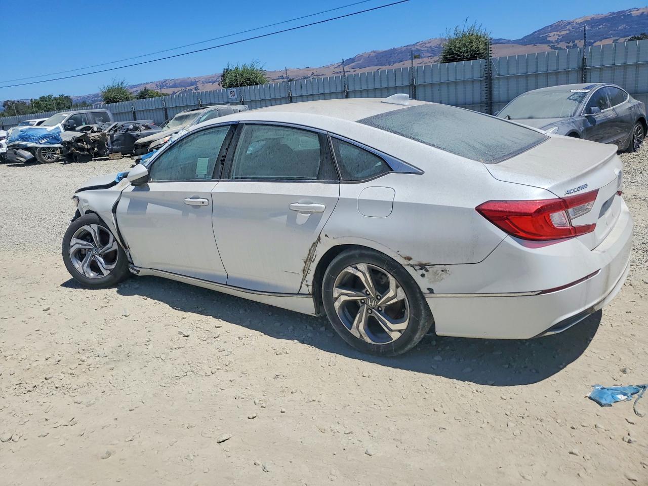 2019 HONDA ACCORD