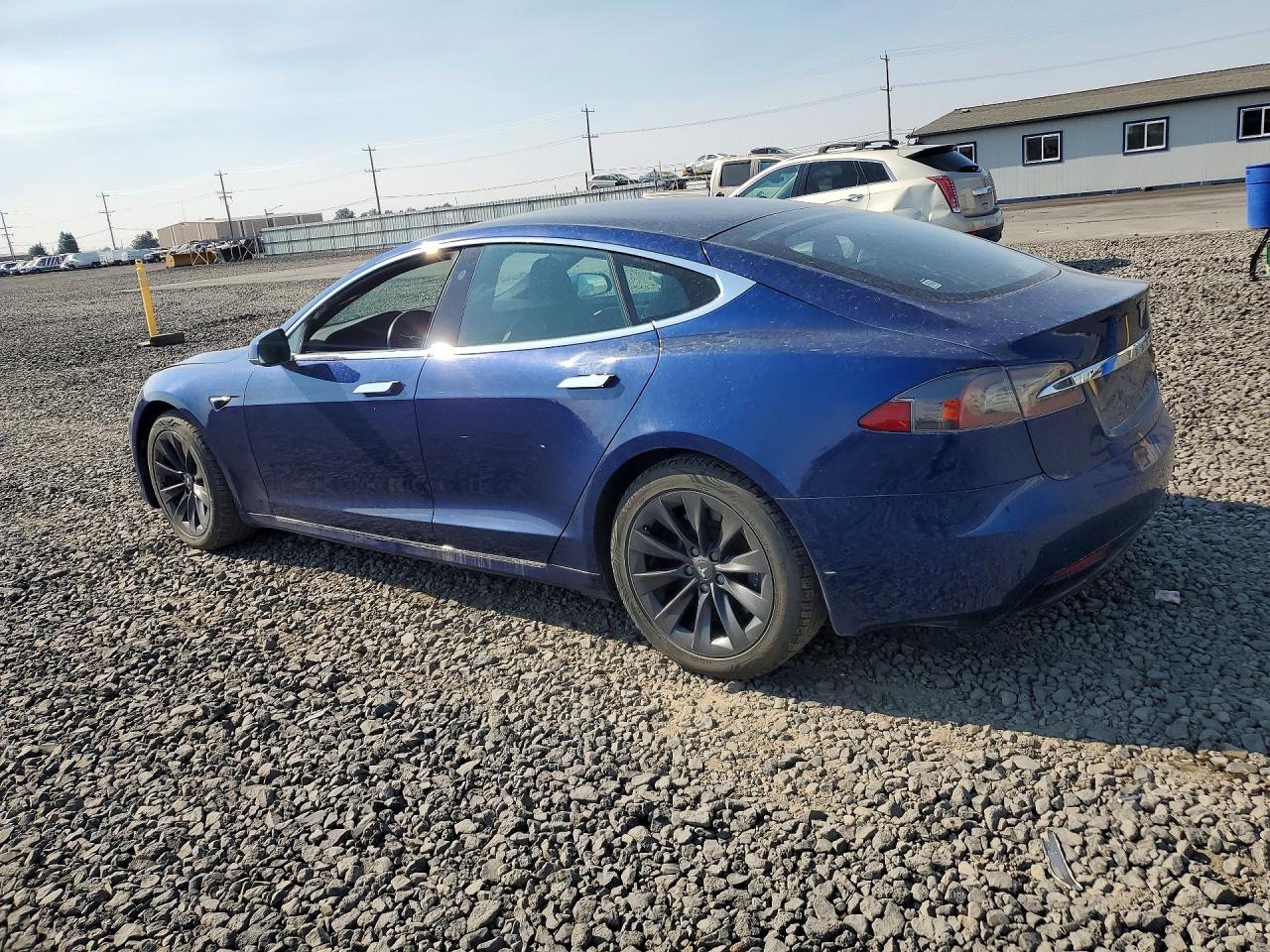 2020 TESLA MODEL S