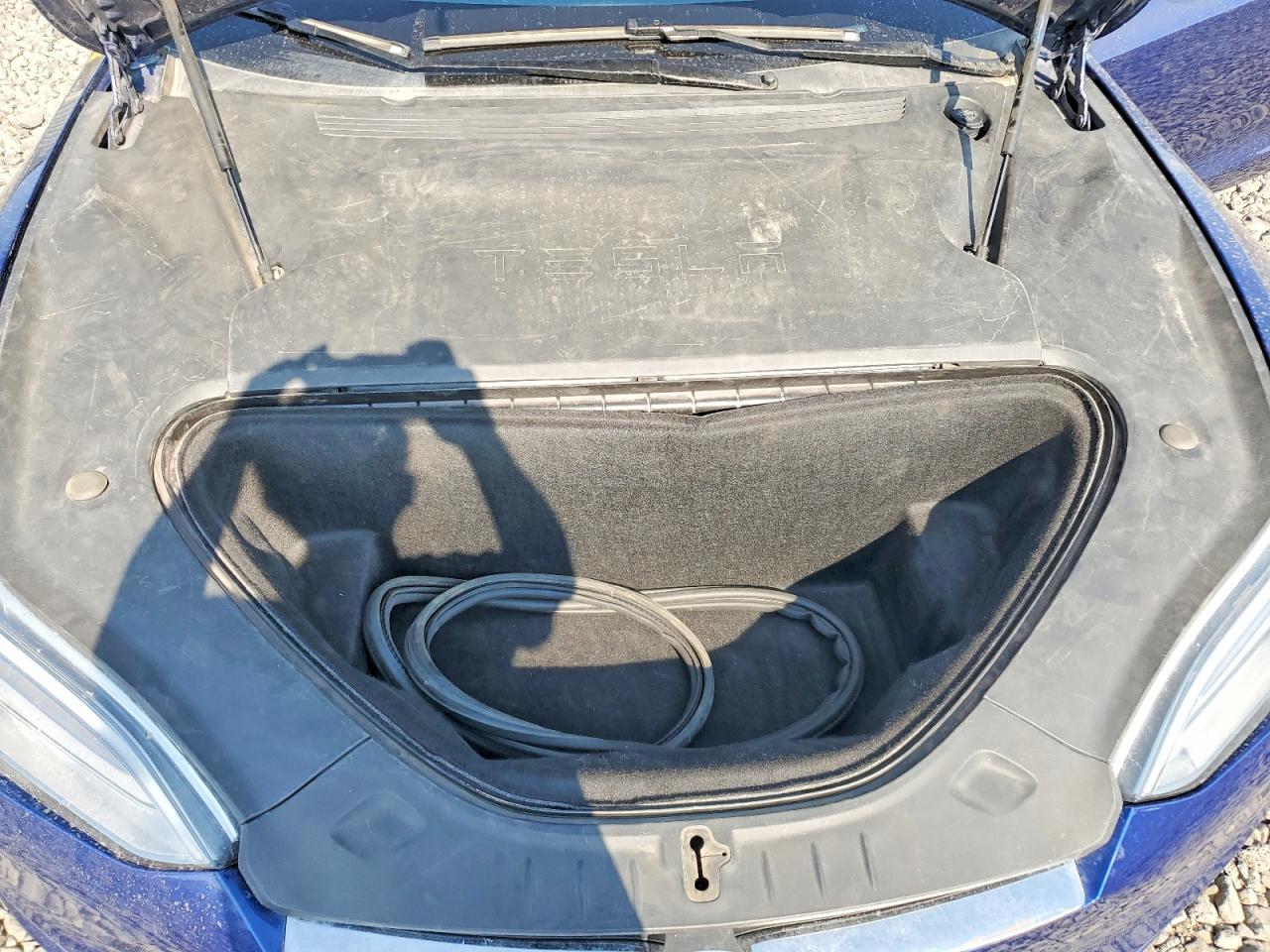 2020 TESLA MODEL S