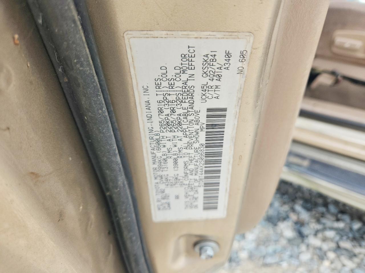2002 TOYOTA SEQUOIA