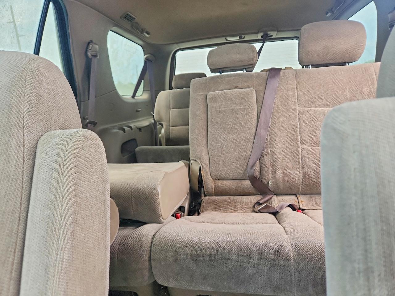 2002 TOYOTA SEQUOIA