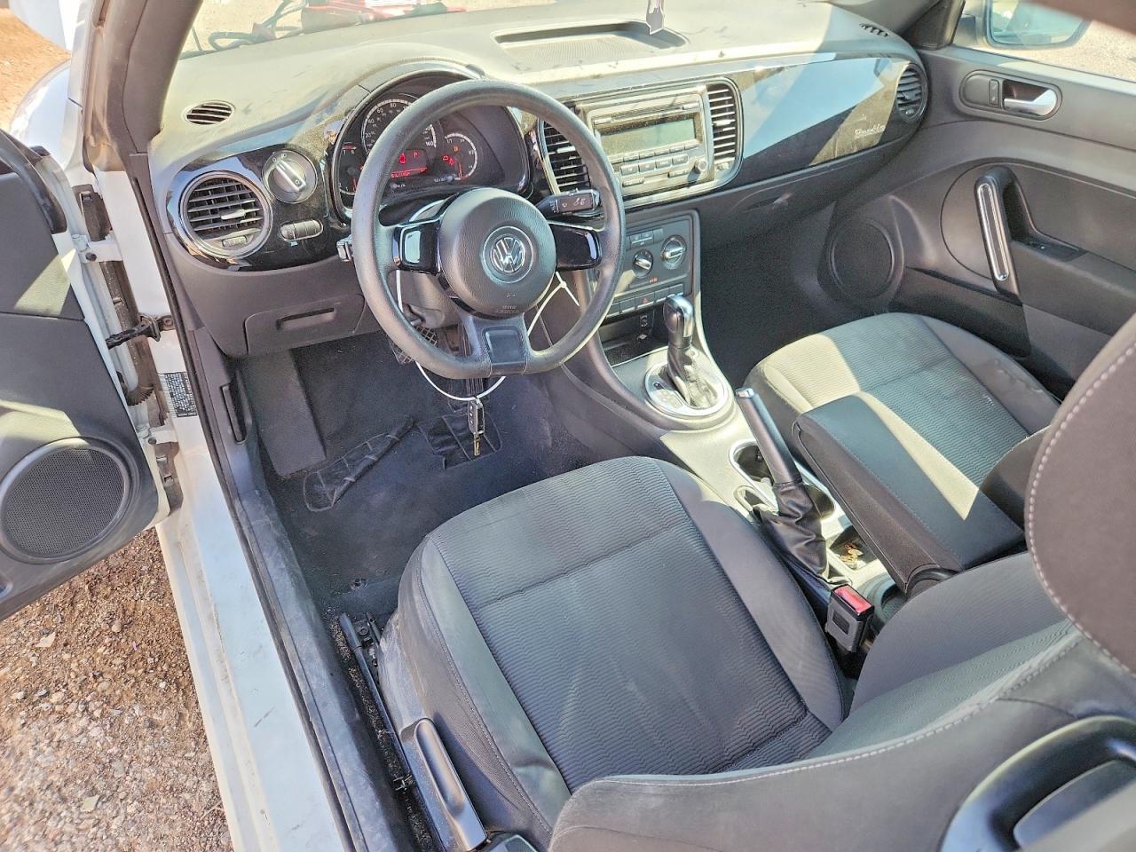 2014 VOLKSWAGEN BEETLE