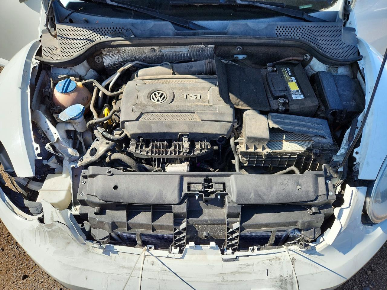 2014 VOLKSWAGEN BEETLE