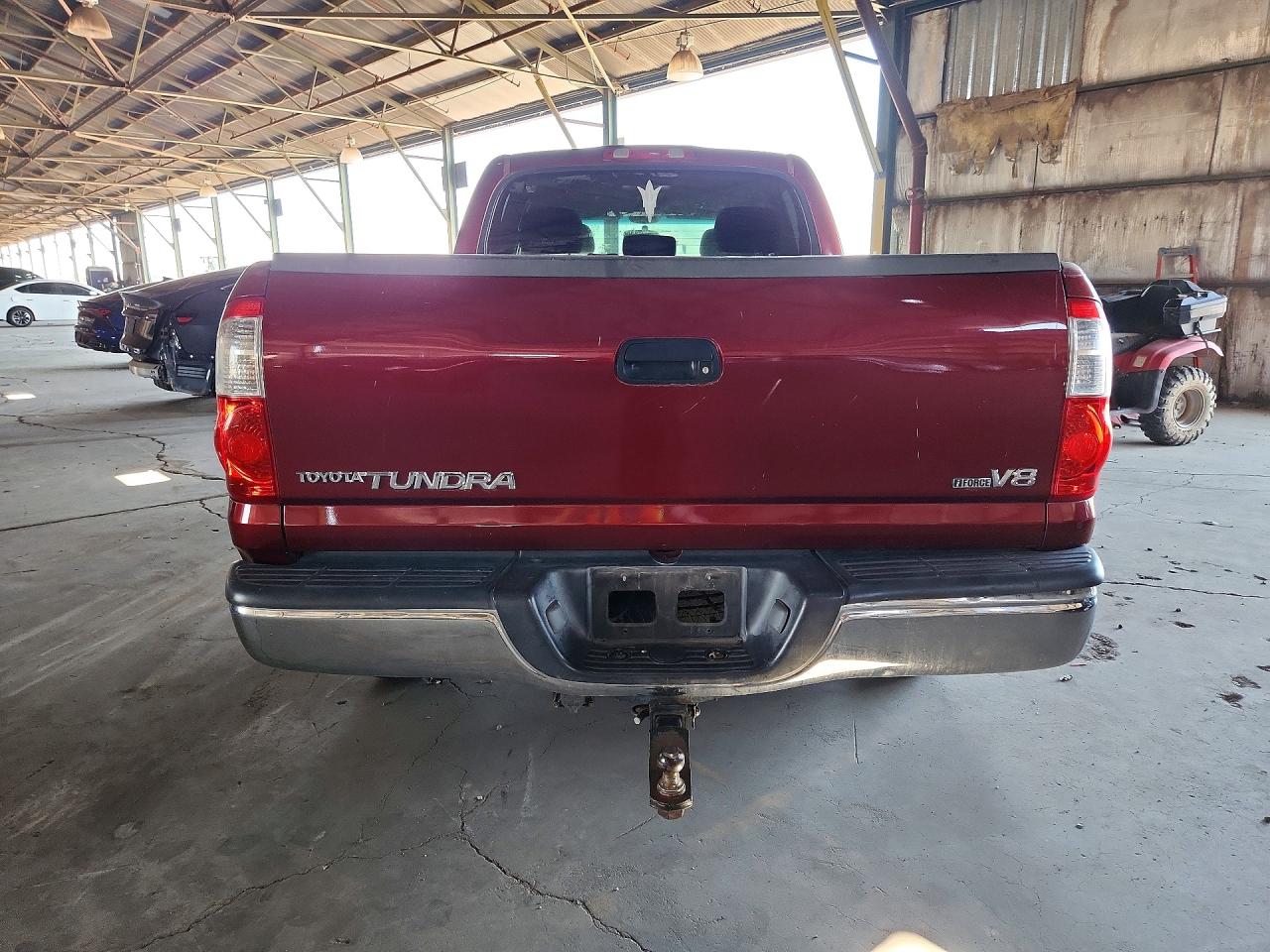 2004 TOYOTA TUNDRA