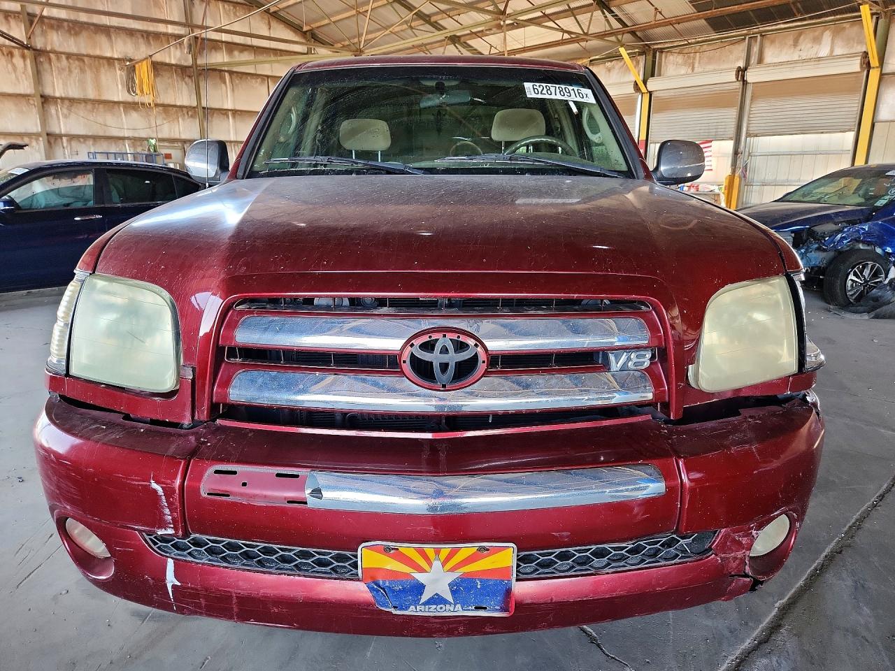 2004 TOYOTA TUNDRA