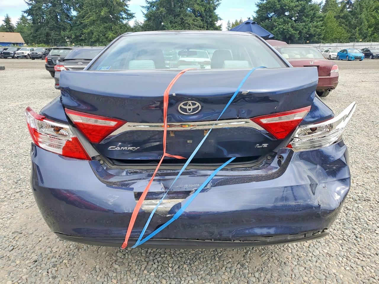 2015 TOYOTA CAMRY