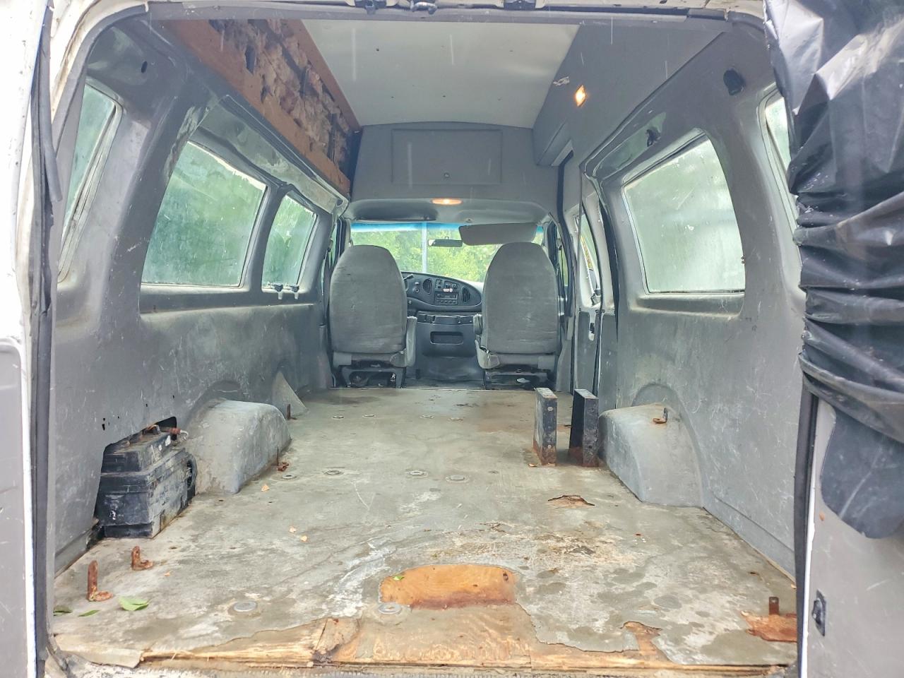 2007 FORD ECONOLINE