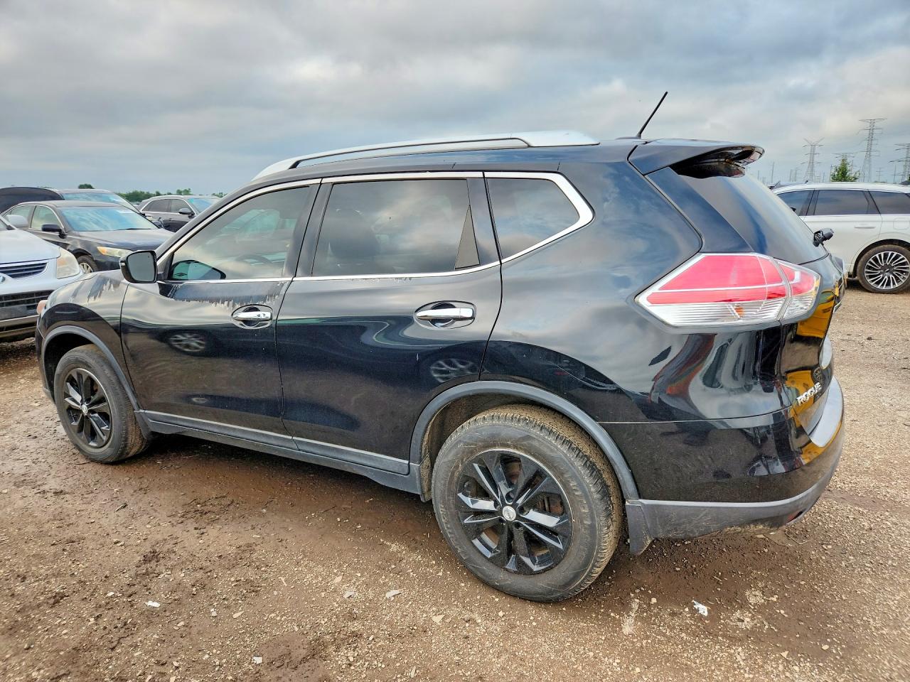 2016 NISSAN ROGUE