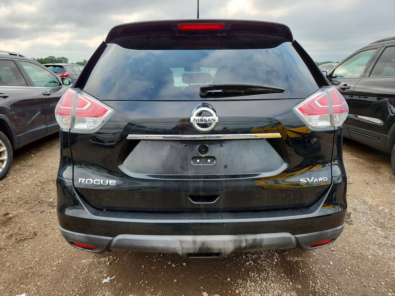 2016 NISSAN ROGUE