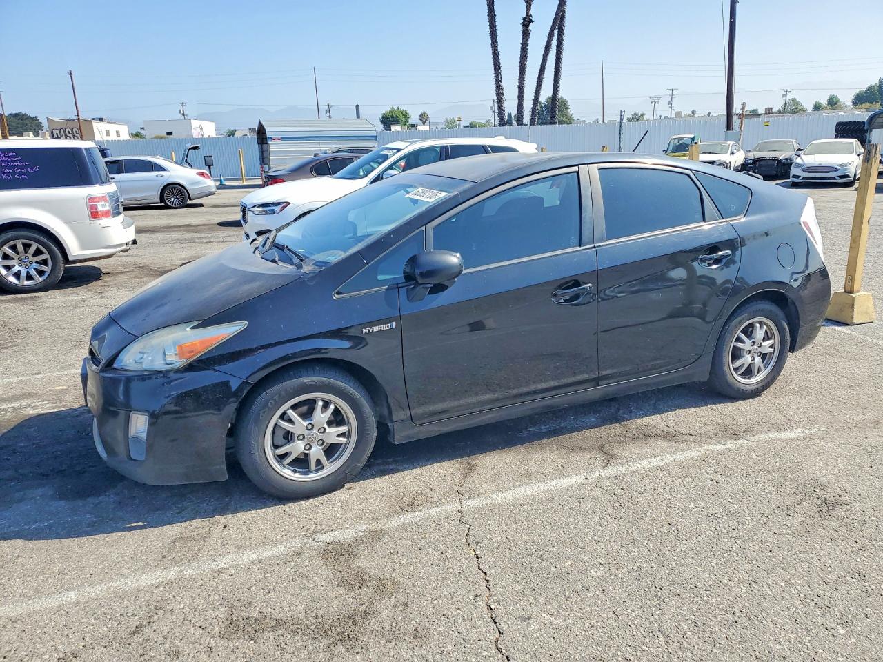 2011 TOYOTA PRIUS