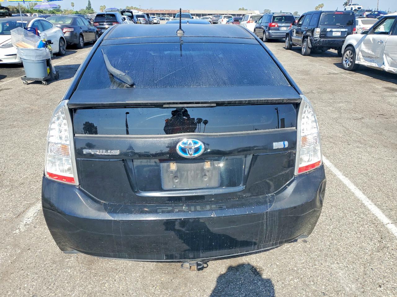 2011 TOYOTA PRIUS