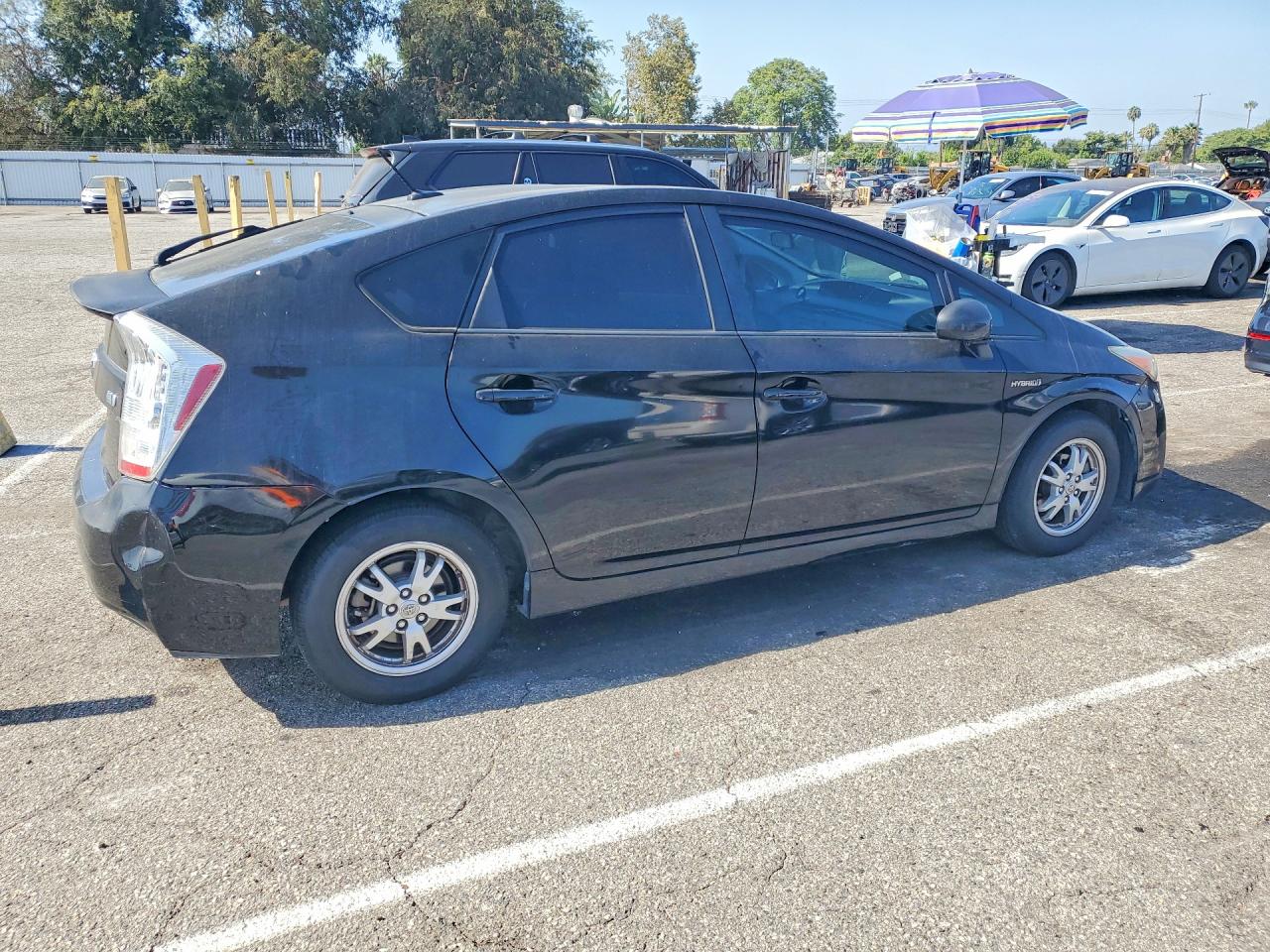 2011 TOYOTA PRIUS