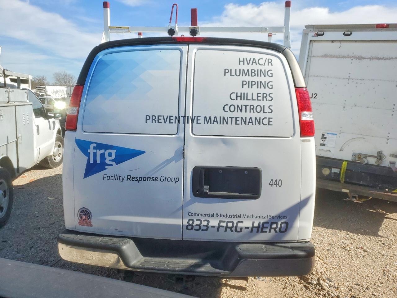 2023 CHEVROLET EXPRESS