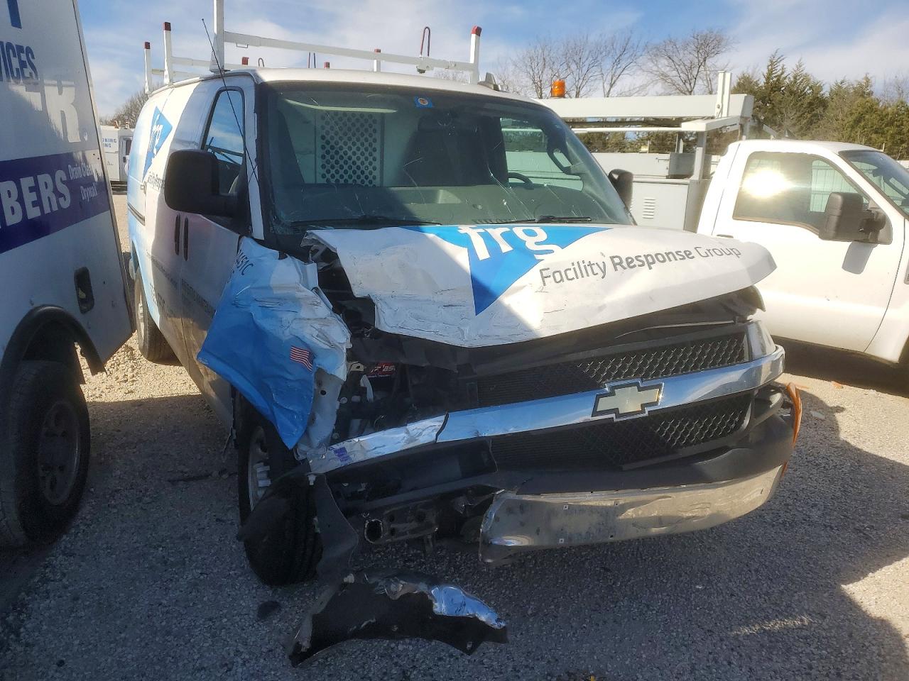2023 CHEVROLET EXPRESS